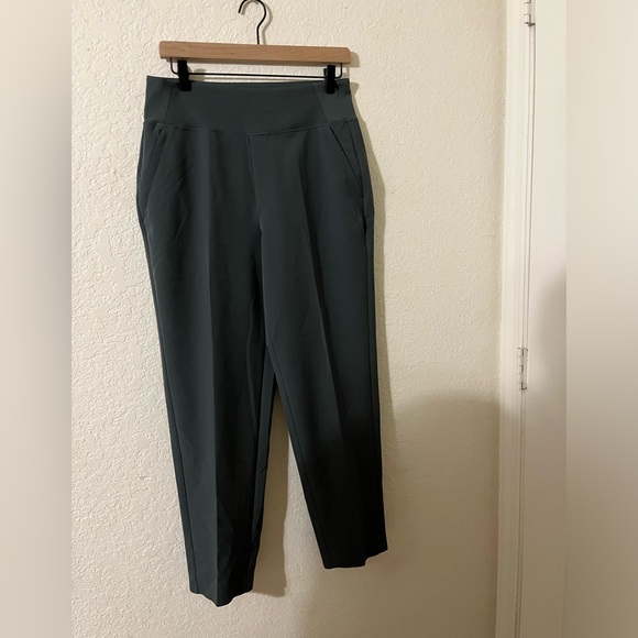 ATHLETA Aspen Olive Endless High Rise Pants Size 6 - Picture 11 of 11